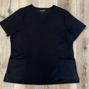 Mandala Women's Black V-Neck Scrub Top